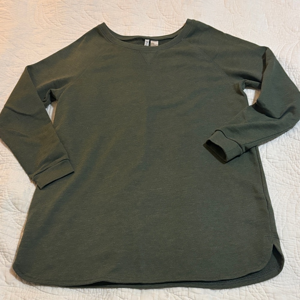 Divided Olive Green Long Sleeve Tunic